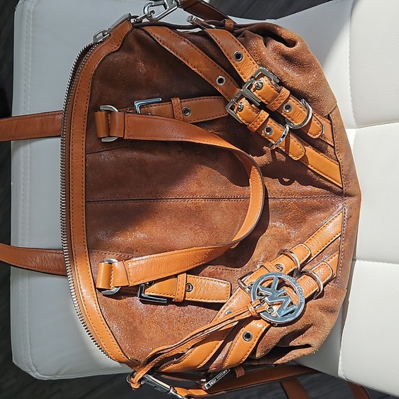 RARE Vintage Michael Kors Milo distressed leather satchel/crossbody - Picture 2 of 16